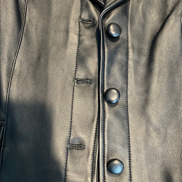 Pamela Dennis Black Leather Jacket Sleek Sophisticated Design - Picture 4 of 7